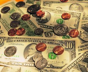 5月外汇储备环比小幅上升央行连续7个月增持黄金