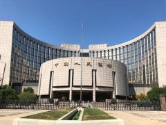 欧洲央行维持利率不变 关税谈判加剧政策不确定