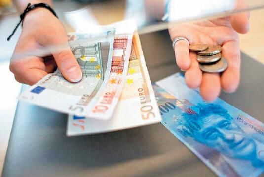 外汇局:10月外汇储备稳中有升 黄金储备连续12个月增持